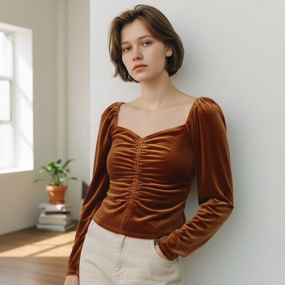 ASTR The Label Vanya Ruched Rust Velvet Top Size Medium Romantic - Picture 1 of 8